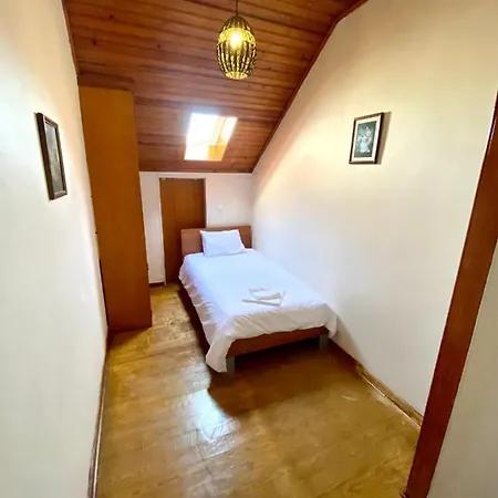 Seaside Homestay Lisbon